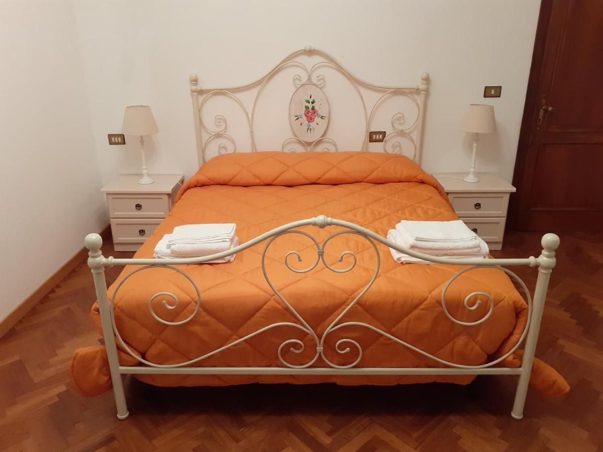 La Fiora Bed and Breakfast Sansepolcro Esterno foto