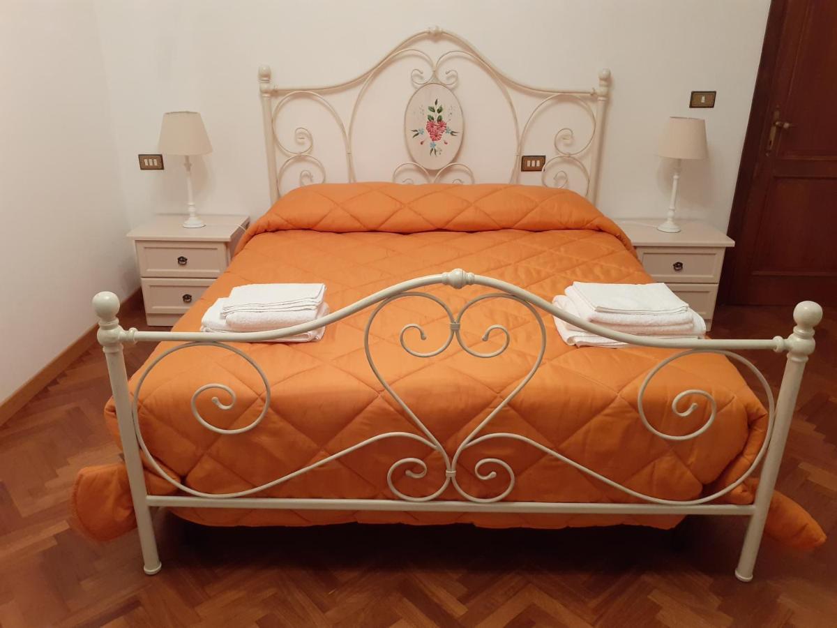 La Fiora Bed and Breakfast Sansepolcro Esterno foto